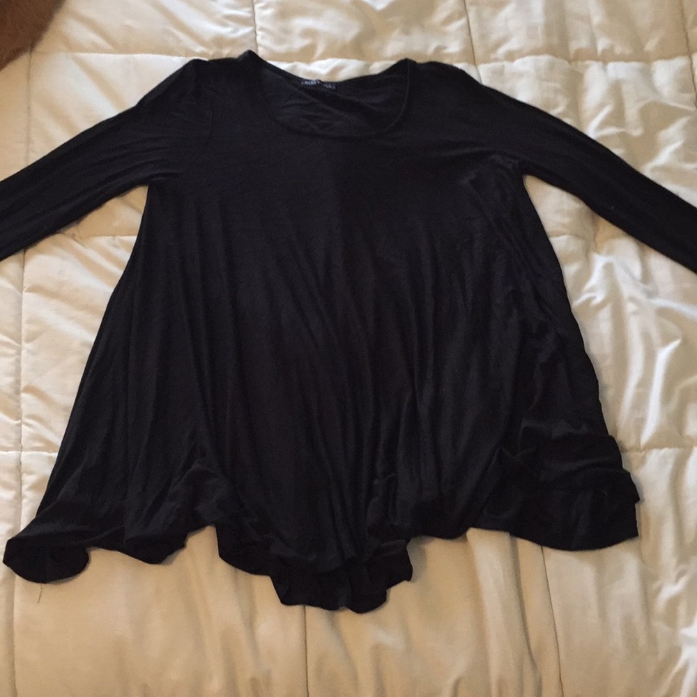 LONG SLEEVE BLACK SHIRT